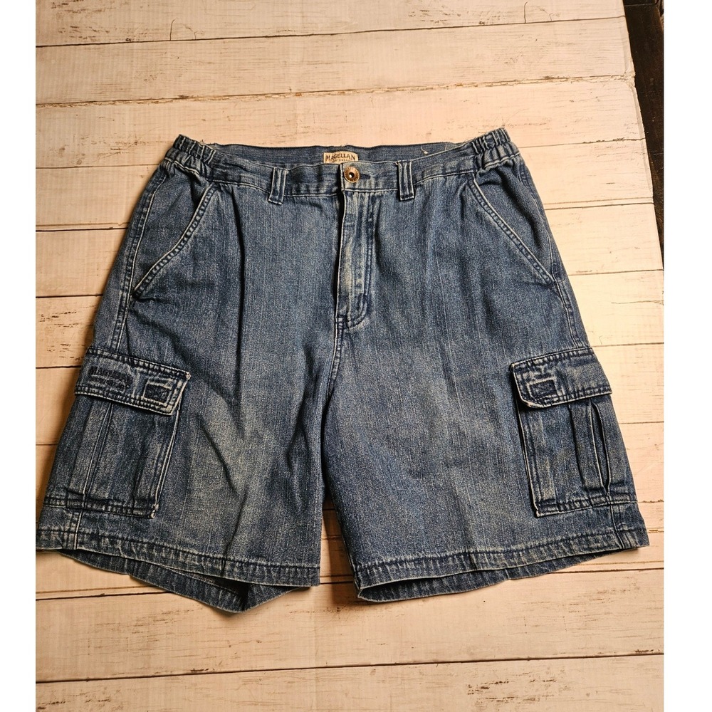 Magellan Sportswear Expedition Blue Denim Cargo Shorts Mens 36 Elastic Waist